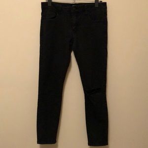 Distressed black jeans!